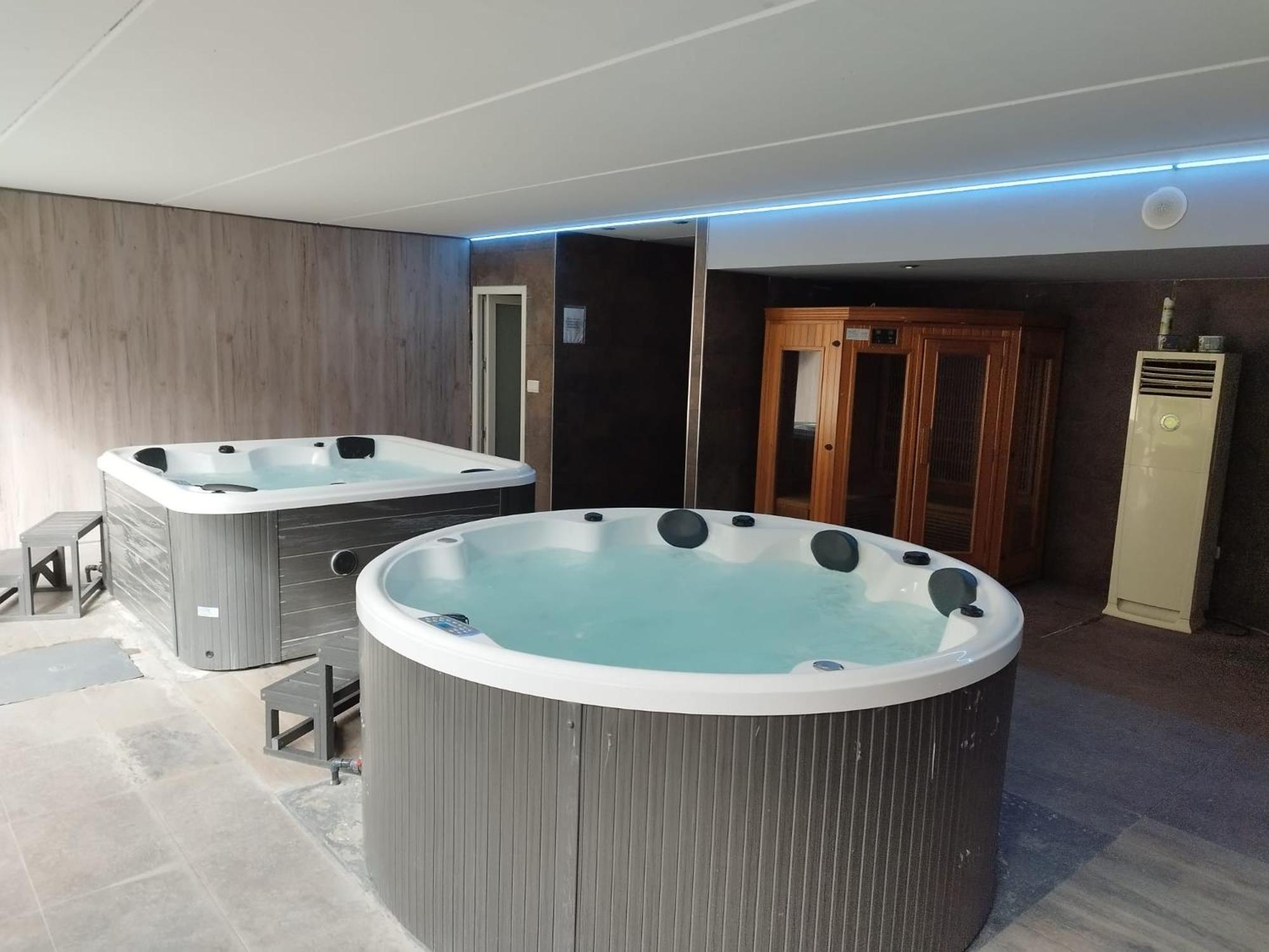 Futurcasa Casa Rural Spa Y Cine La Felipa Luaran gambar