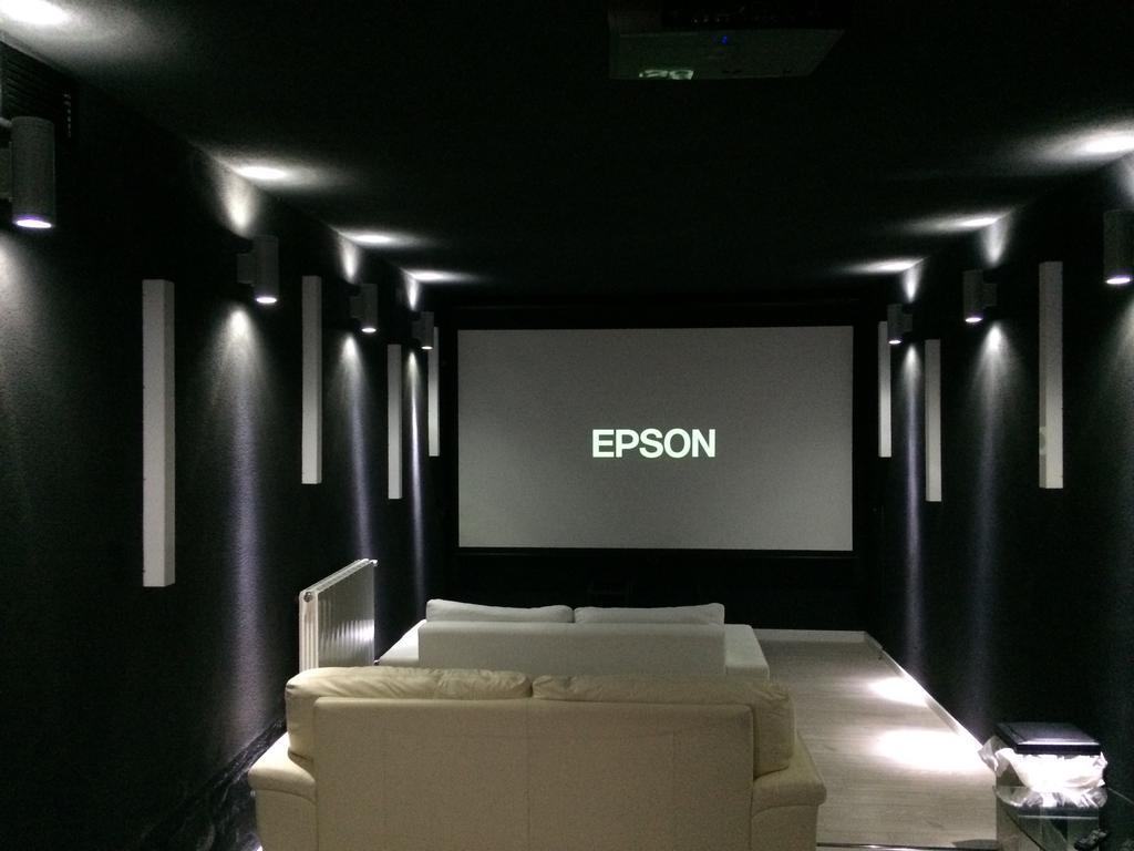 Futurcasa Casa Rural Spa Y Cine La Felipa Luaran gambar
